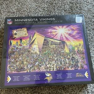 500 piece MN Vikings puzzle - done once